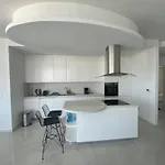 Mckenzie 2 Bedrooms Seaview * Larnaca