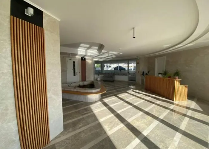 Mckenzie 2 Bedrooms Seaview Lägenhet